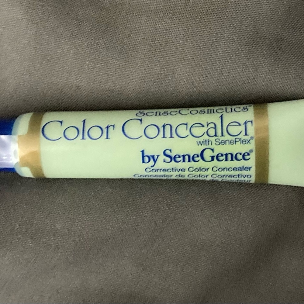 SeneGence Green Color Concealer